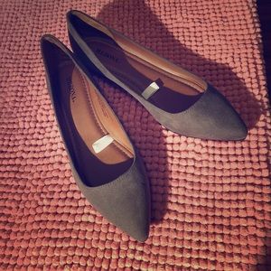 NIB GREY FLATS [MERONA] .size 7.5